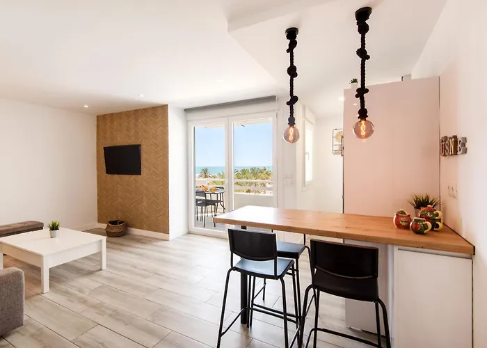 Palm True Towers 1, Marina شقة فوينخيرولا