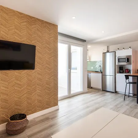 아파트 Palm True Towers 1, Marina 푸엔히롤라